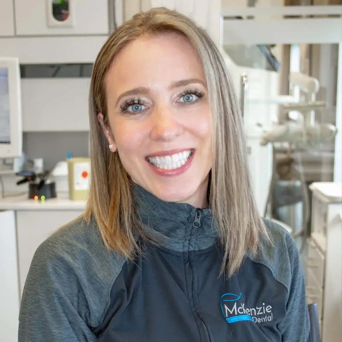 Amanda, Dental Hygienist at McKenzie Dental